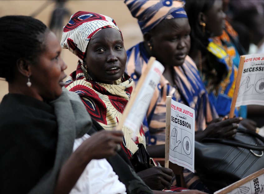 Photo by Tim McKulka on UN Photo (2011, Soudan) : First Day of Voting in Southern Sudan Referendum.